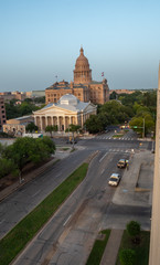 Fototapeta na wymiar Portrait View of the Austin Capitol Buidling and Street