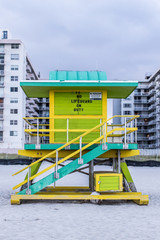 Fototapeta na wymiar miami beach life guard stations