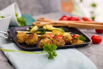 Grilled vegetables and meatloaf on the grill pan