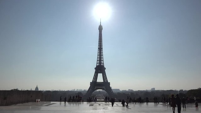Sun shinning over Eiffel tower, morning light