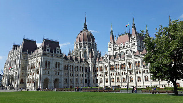 「Hongrois」の写真素材 1,561件の無料イラスト画像 Adobe Stock