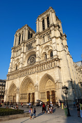 Hauptfassade Westfassade der Kathedrale Notre Dame,  Paris, Ile de France, Frankreich