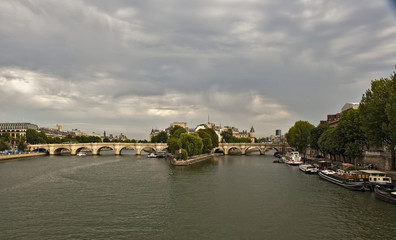 Blick vom Pont des Arts auf die Nordspitze der Ile de la Cité mit Pont Neuf, Paris, Ile de France, Frankreich