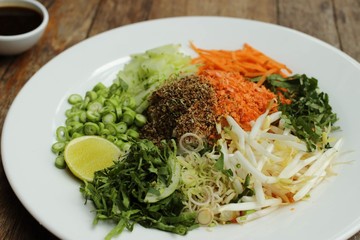 南タイの名物「カオヤム」