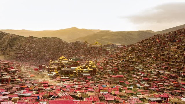 Time-lapse of Larung gar(Buddhist Academy) in Sichuan, China.