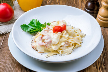 Spaghetti Carbonara with bacon