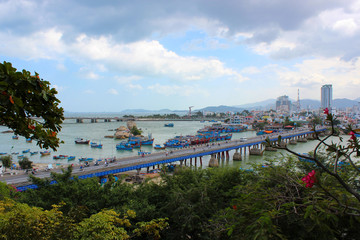 Fototapeta na wymiar Bridge across the river in Nha Trang
