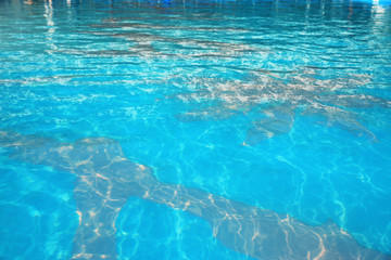 Obraz na płótnie Canvas Clear refreshing water in swimming pool