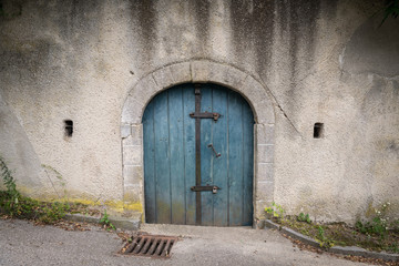 Fototapeta na wymiar Entrance of a traditional wine cellar in Lower Austria