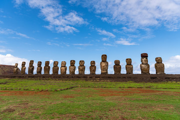 モアイ　イースター島　アフ・トンガリキ　Afu Tongariki　Rapa Nui　Isla de Pascua　Easter island