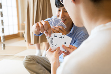トランプ　ゲーム　遊び　Playing cards games play