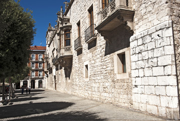 Fototapeta na wymiar Casa del Cordón, Palast der Condestables de Castilla, Burgos, Kastilien, Station auf dem Jakobsweg, Camino de Santiago