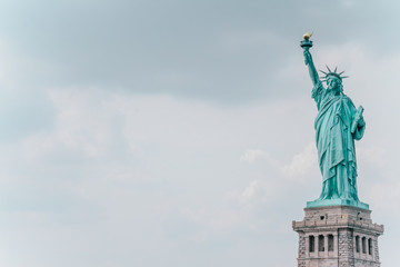 Freiheitsstatue - New York City, rechts, Portr&auml;t klein