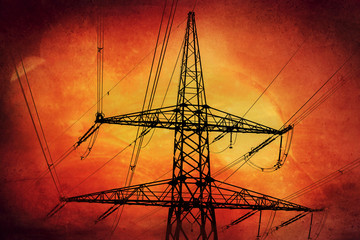 Strommasten gegen den Himmel