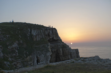 Sonnenuntergang am Felsvorsprung Punta del Dichoso, Suances an der GrŸnen KŸste, Costa Verde, Kantabrien, Nordspanien