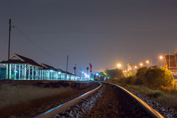 夜・鉄道・電車・レール・線路