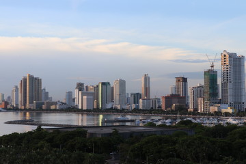 Fototapeta na wymiar Manila Bay cityscape