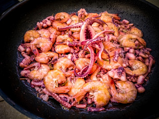 Fried seafood in the pan