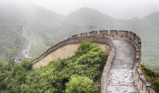 The Great Wall Badaling section with clouds and mist, Beijing, China © Rosana