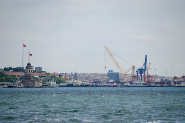 Fototapeta premium Maiden's Tower in Istanbul