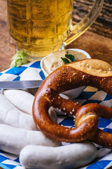 Weißwurst, Brezn und ein Helles