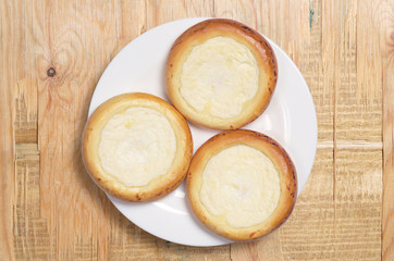 Buns with cottage cheese