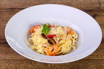 Seafood pasta with prawn