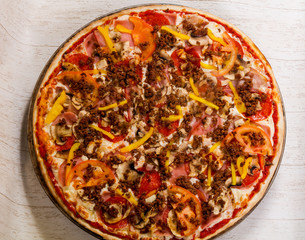 Pizza with minced meat