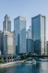 Fototapeta na wymiar Skyscrapers over the Chicago River in Chicago, USA