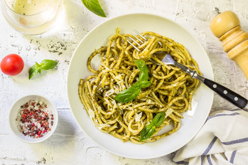 Spaghetti with homemade pesto sauce