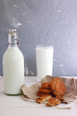 cookies with milk