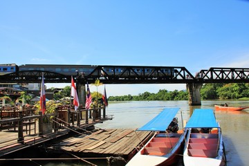 Fototapeta na wymiar クワイ川鉄橋（タイ）、