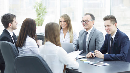 business team holds a workshop in the office