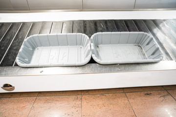 Fototapeta na wymiar conveyor belt for suitcases