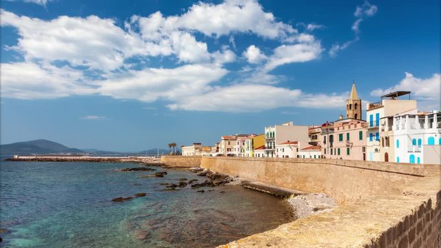 Alghero, Old Town 01 (4k time lapse)