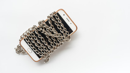 mobile smart phone lock by chain for protect data