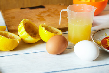 extruding juice from a lemon