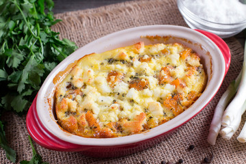 Chicken baked with pumpkin and cheese