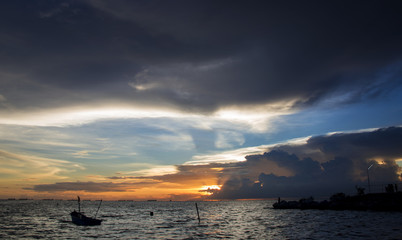Fototapeta premium Colorful of sunset on sea scape background