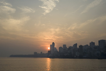 Naklejka premium MIsty Mumbai