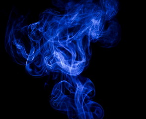 Obraz premium Blue smoke on black background
