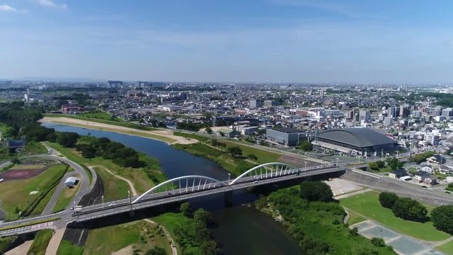 街並み空撮　右旋回