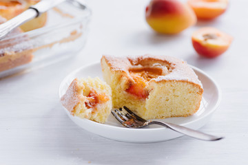 Versunkender Aprikosen Kuchen - leckeres Dessert 03