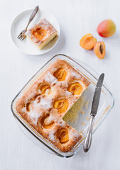 Versunkender Aprikosen Kuchen - leckeres Dessert 01