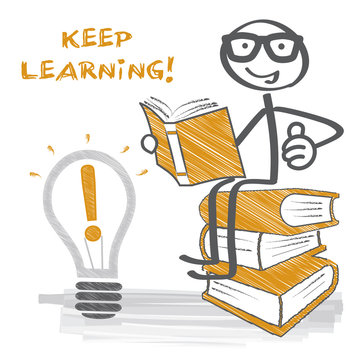 Keep learning - Strichm&auml;nnchen auf B&uuml;cherstapel liest ein Buch