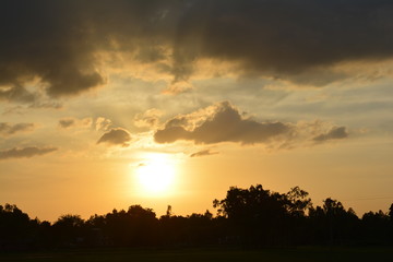 This Picture Shows the sun getting down  and starting evening