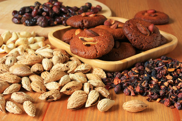 Biscuits and nuts for breakfast