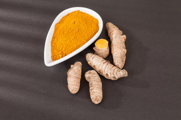 Turmeric - Curcuma longa root and turmeric powder