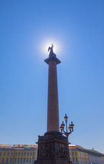 Obraz premium St. Petersburg Palace square Alexander column solar glow