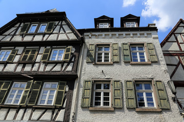 Fototapeta premium Fassaden alter Häuser mit Fachwerk in Bensheim an der hessischen Bergstrasse